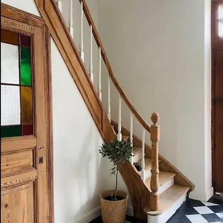 Casa de Férias Maison Comtale Rochefort