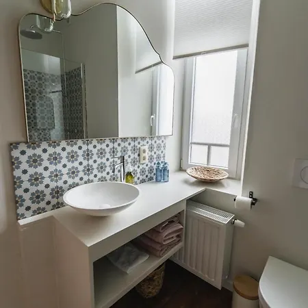 Holiday home Maison Comtale Rochefort