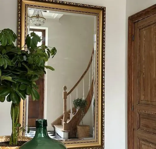 Hébergement de vacances Maison Comtale