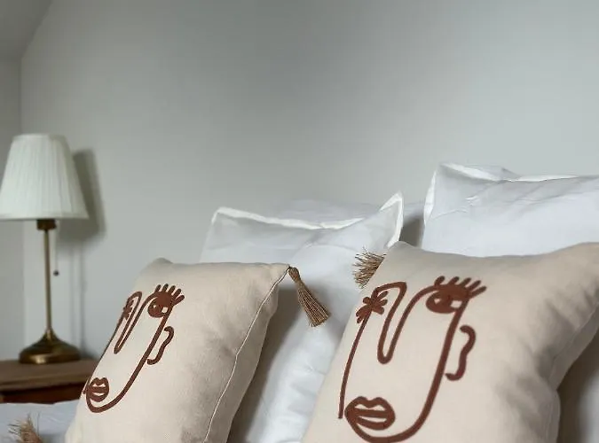 Maison Comtale Rochefort