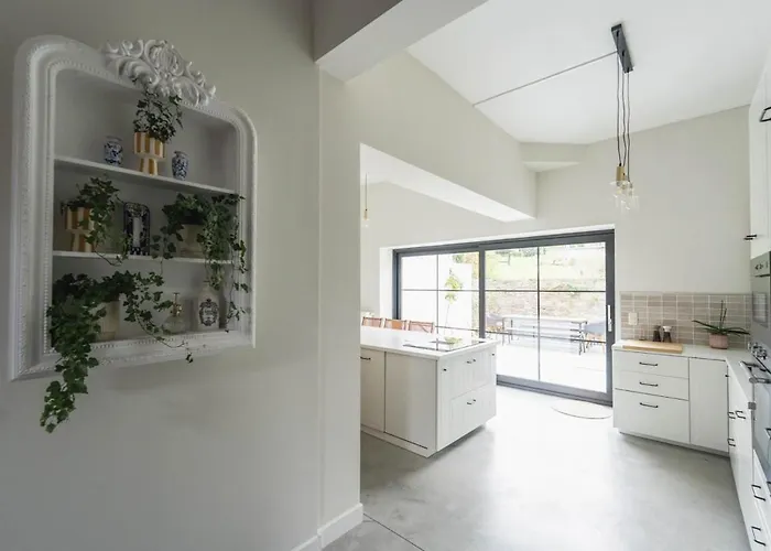 Maison Comtale Rochefort